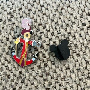 Disney pin DCL Mystery Anchor Series Captain Hook